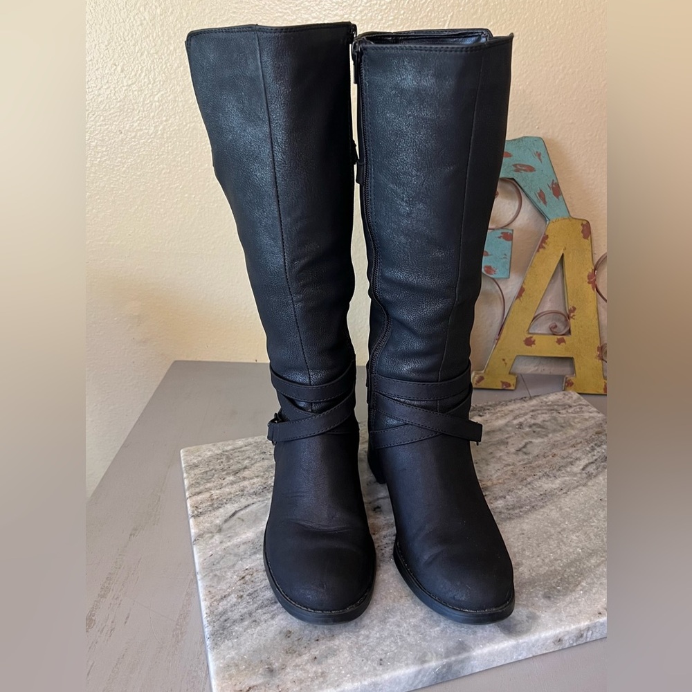 Easy Street Black Shimmer Knee high Boots - Picture 7 of 10